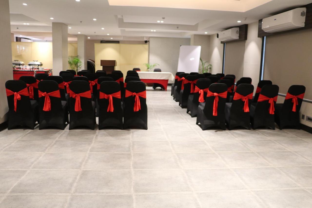 The Soni'Otel Haora Luaran gambar